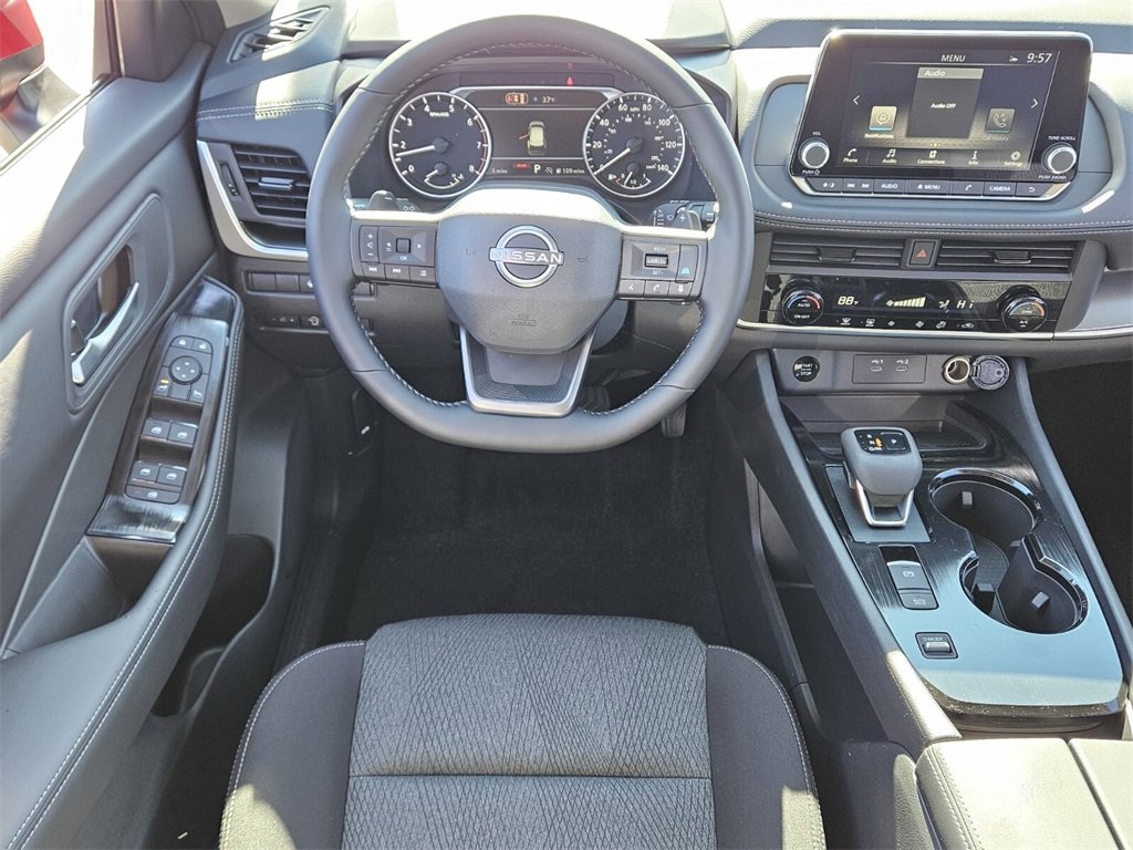 New 2026 Nissan Rogue SV image 5