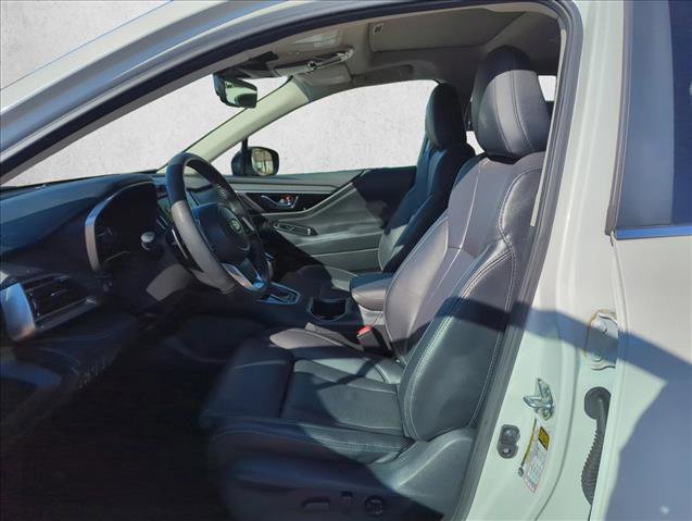 Used 2025 Subaru Outback Limited image 17