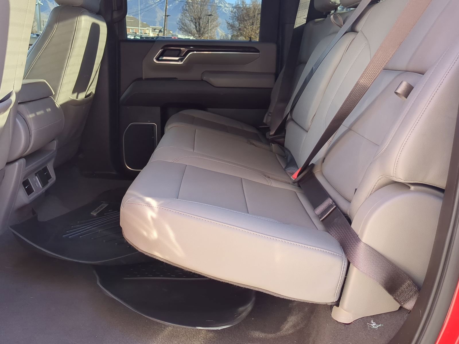 Used 2024 Chevrolet Silverado 3500 LTZ image 23