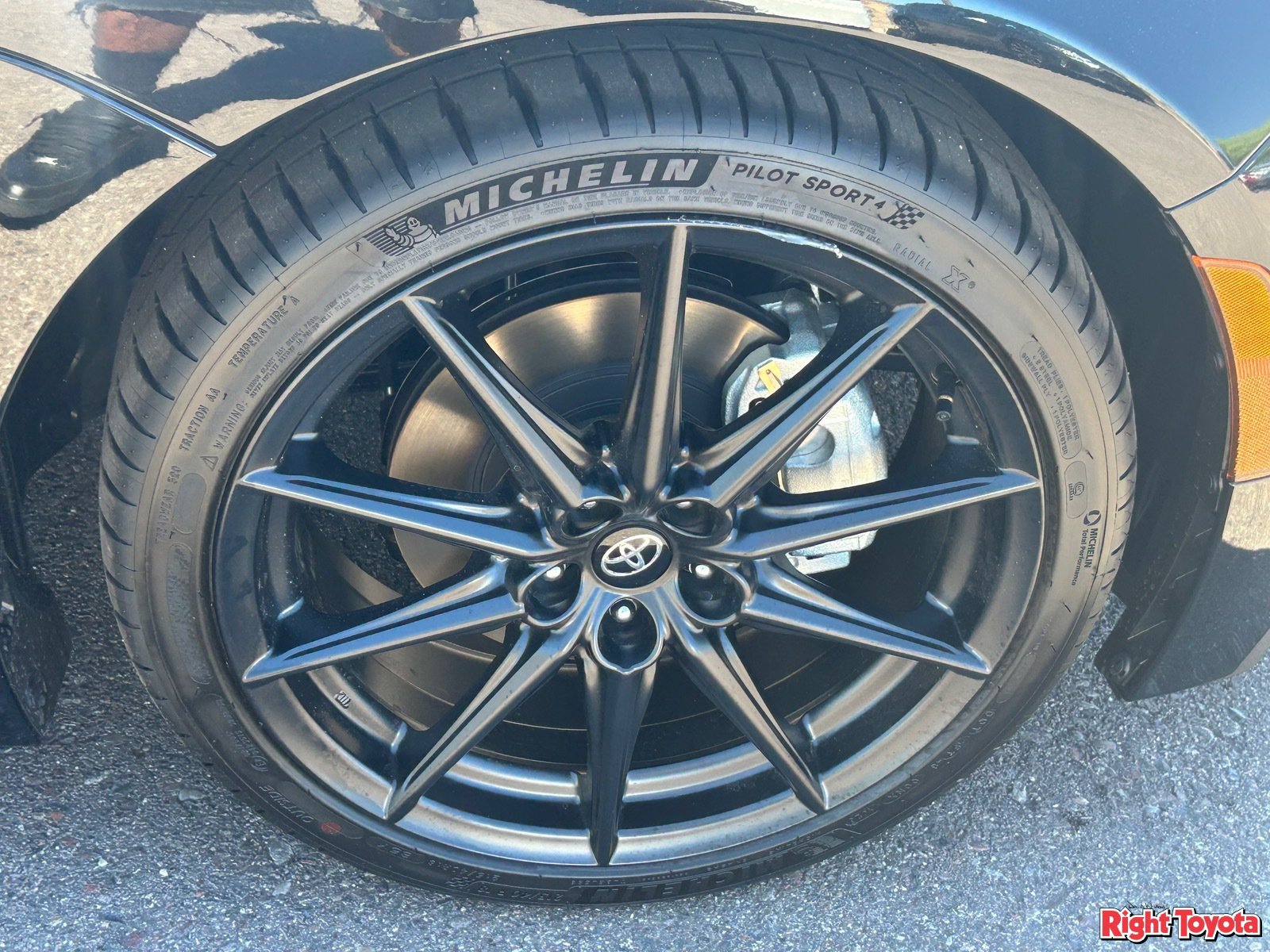 New 2027 Toyota GR86 Premium RWD image 11