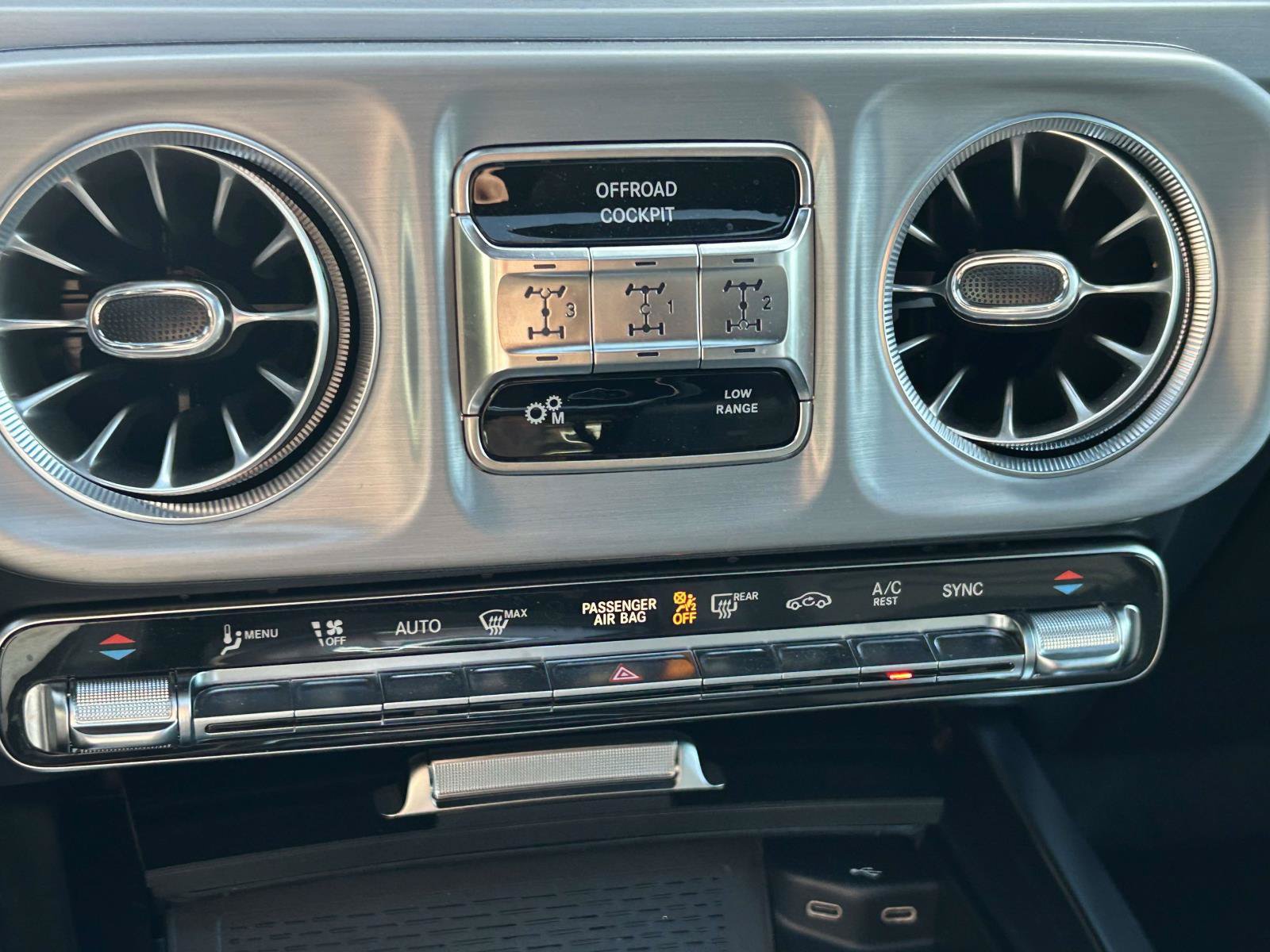 Certified 2025 Mercedes-Benz G 550 image 31