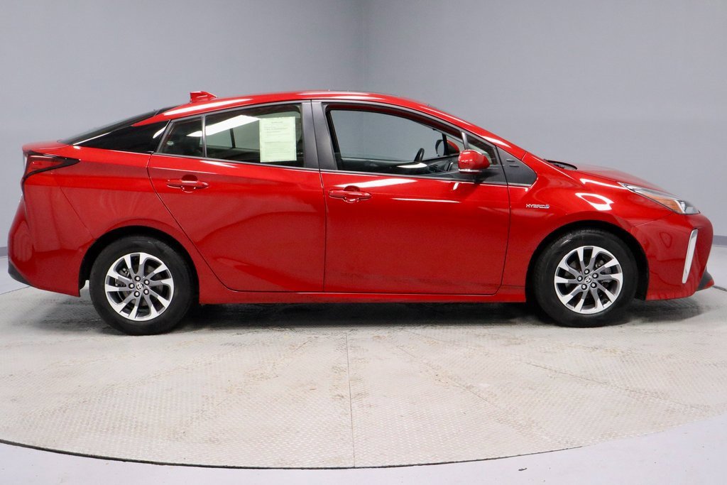 Used 2022 Toyota Prius Limited image 13