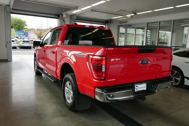 Used 2022 Ford F150 XLT w/ Trailer Tow Package image 4