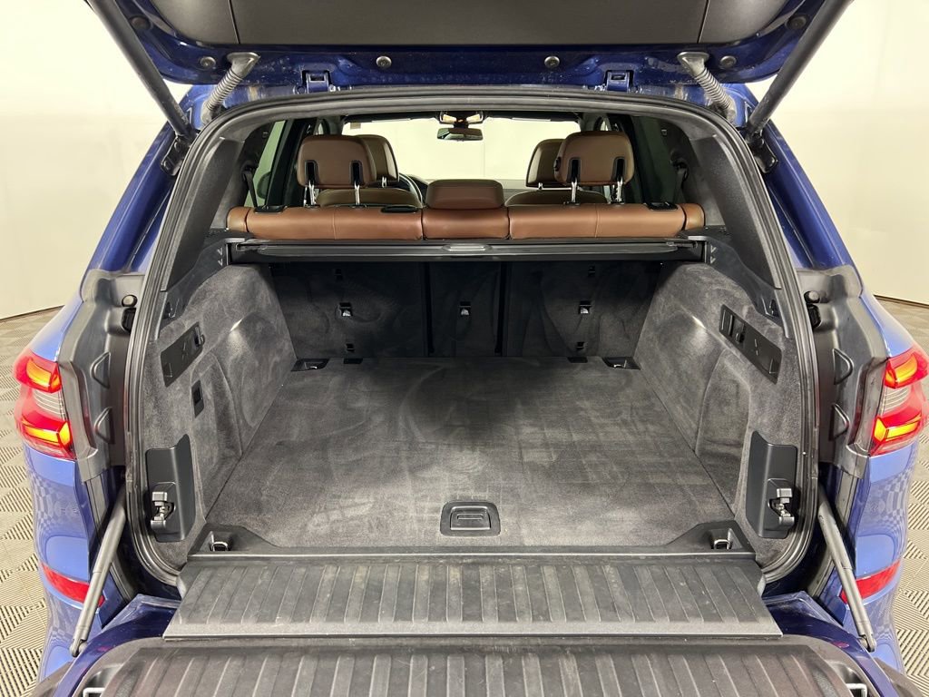 Certified 2022 BMW X5 xDrive40i w/ M Sport Package image 24