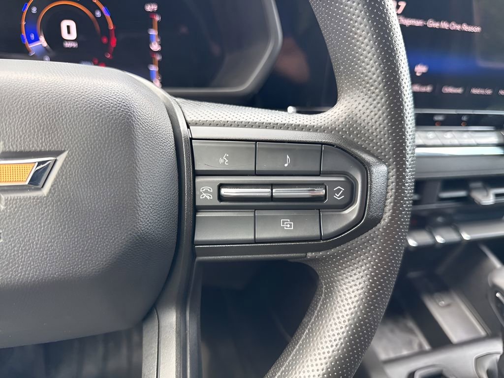 Used 2023 Chevrolet Colorado W/T RWD image 14