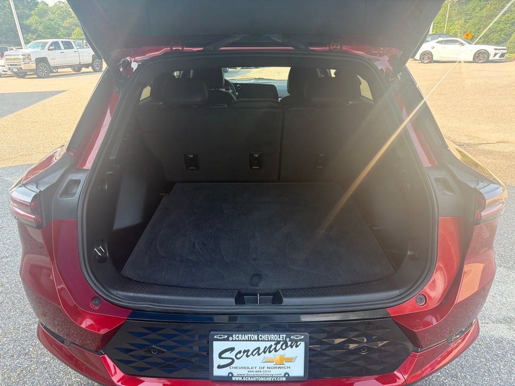 Certified 2024 Chevrolet Equinox EV RS FWD image 15