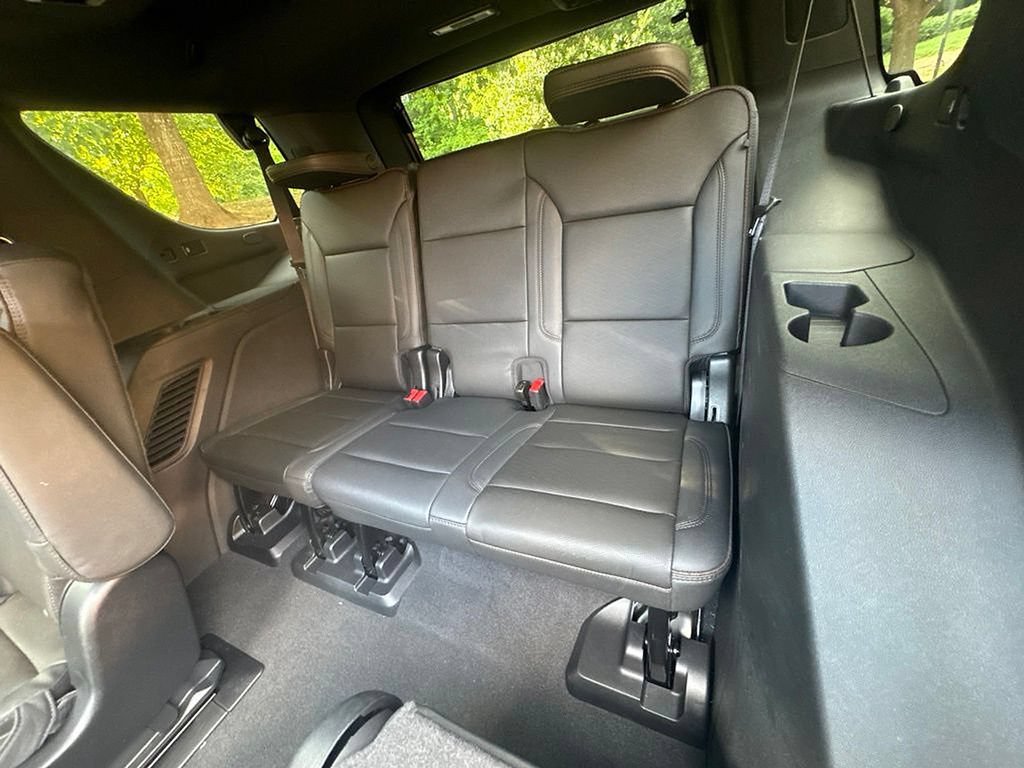 Used 2023 Chevrolet Tahoe High Country AWD/4WD image 30