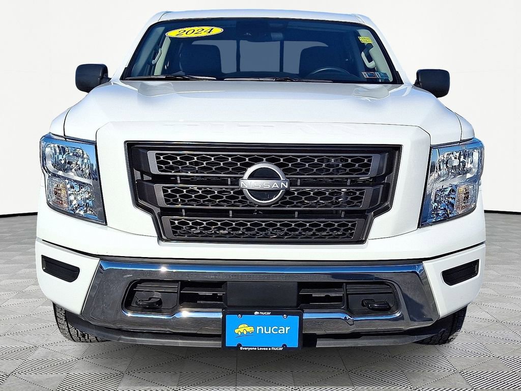 Used 2024 Nissan Titan SV w/ Accessory Utility Package image 2