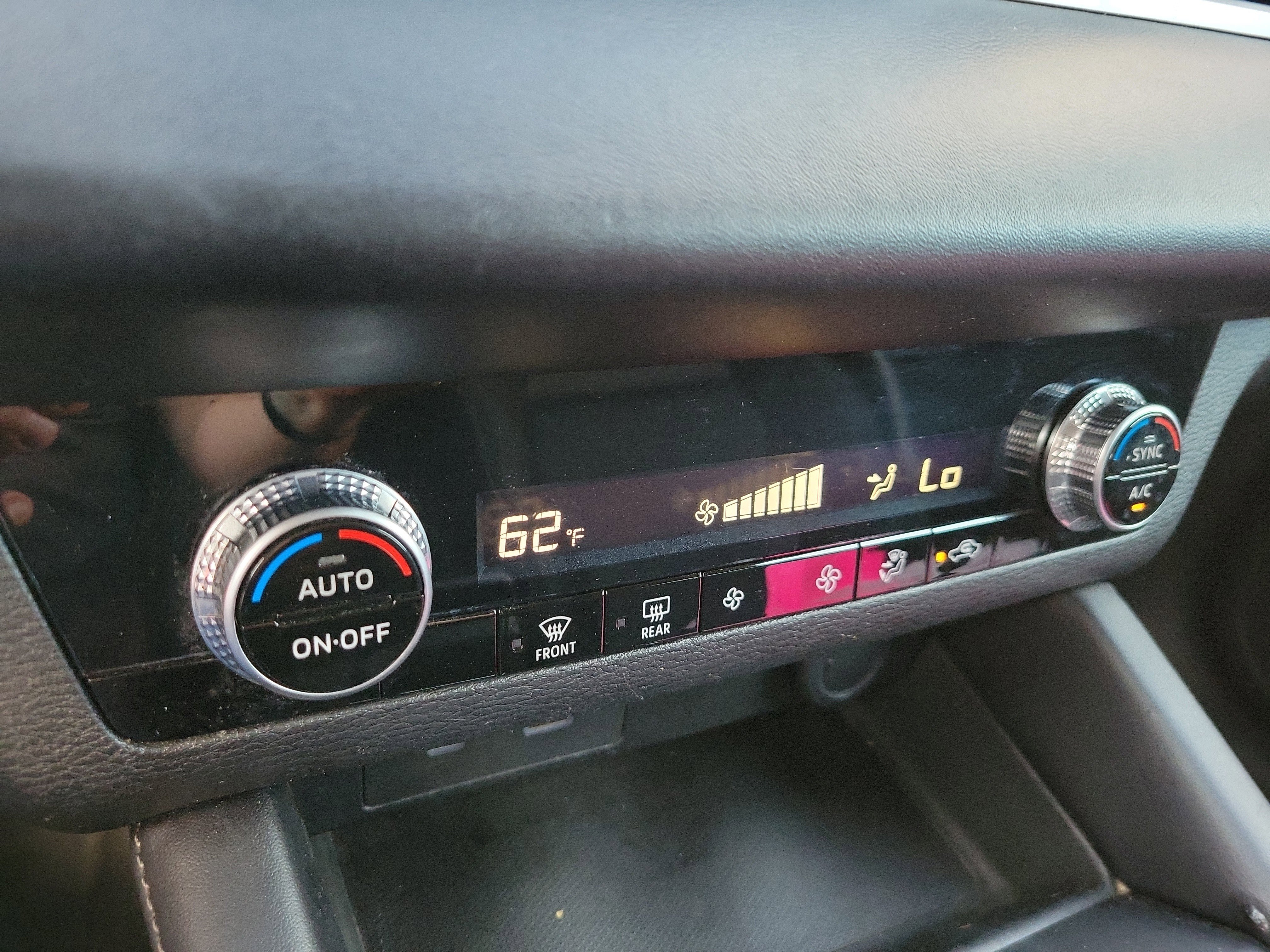 Used 2022 Mitsubishi Outlander ES image 17