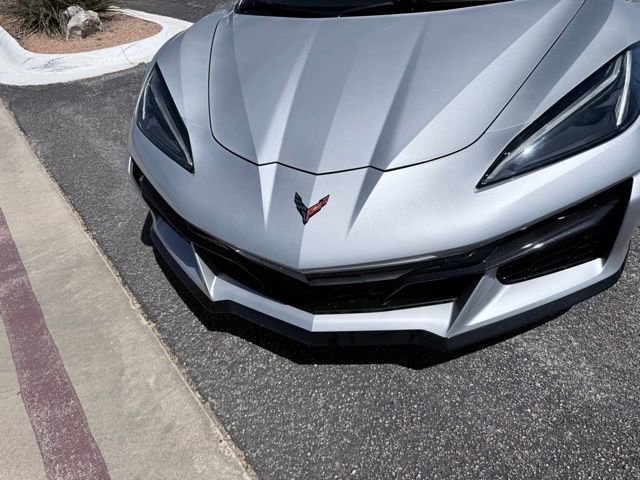 New 2026 Chevrolet Corvette E-Ray image 4