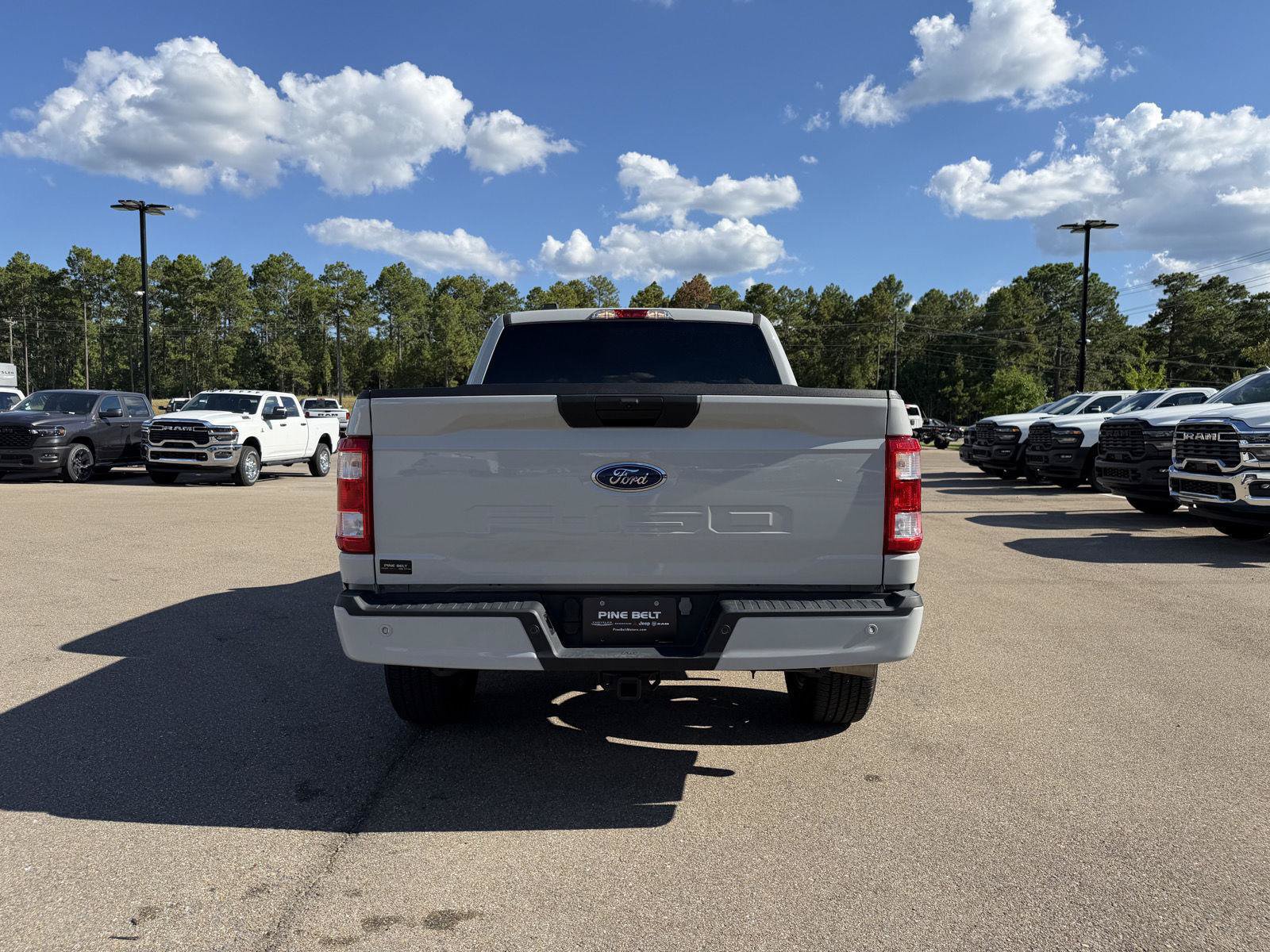 Used 2023 Ford F150 XL w/ STX Appearance Package RWD image 5