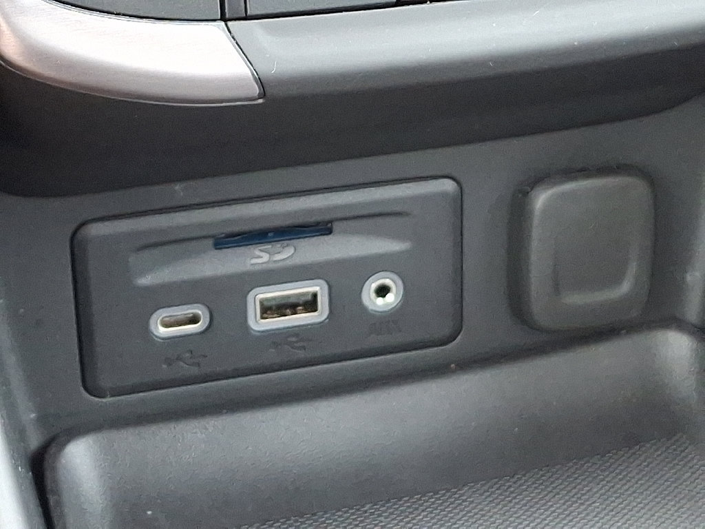 Certified 2022 GMC Terrain AT4 AWD/4WD image 26