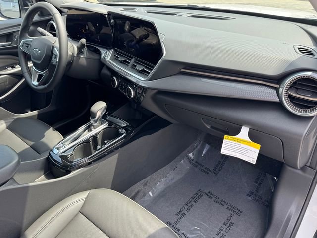 Certified 2025 Chevrolet Trax ACTIV w/ Driver Confidence Package image 7