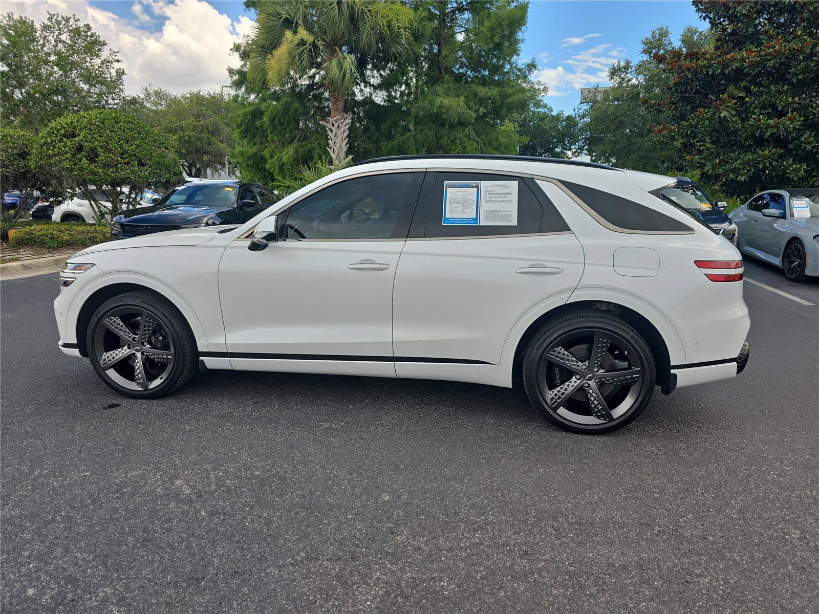 Used 2023 Genesis GV70 2.5T w/ Sport Prestige Package AWD/4WD image 6