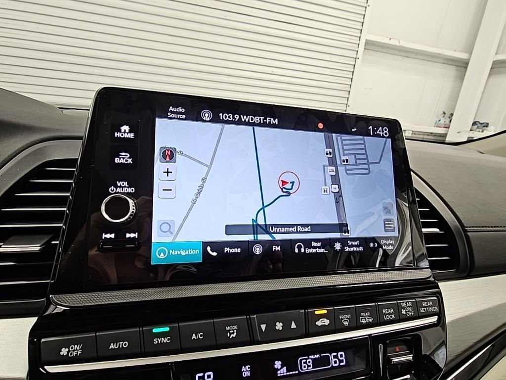 New 2026 Honda Odyssey Touring image 14