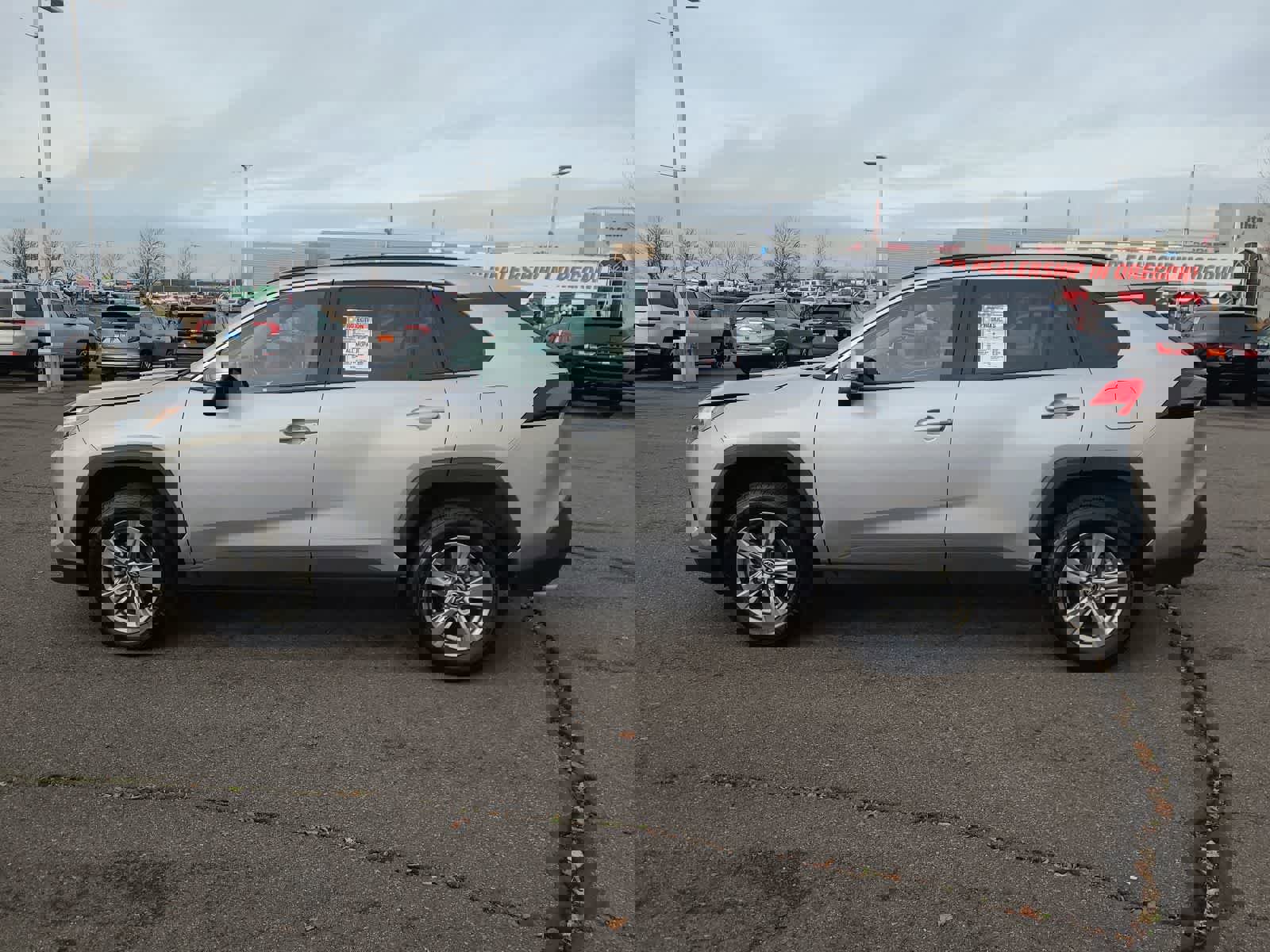 Used 2024 Toyota RAV4 XLE image 11