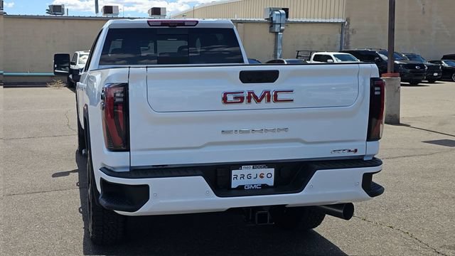 New 2026 GMC Sierra 2500 AT4 w/ AT4 Premium Plus Package AWD/4WD image 8