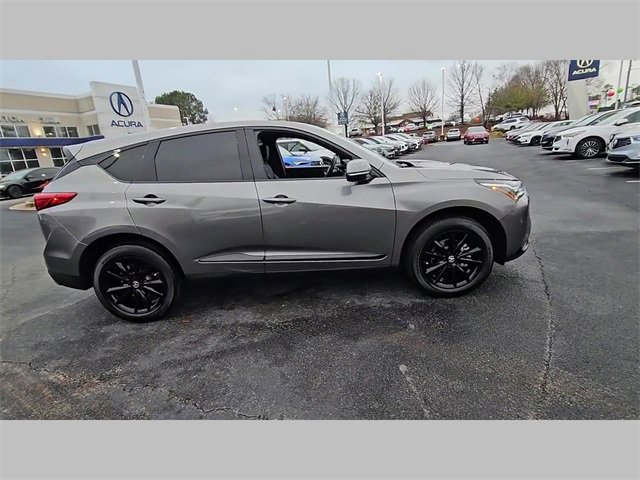 Used 2025 Acura RDX SH-AWD image 37