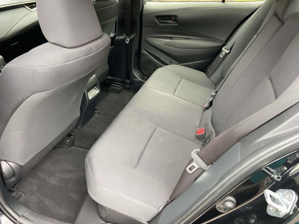 Used 2023 Toyota Corolla LE w/ LE Premium Package FWD image 19