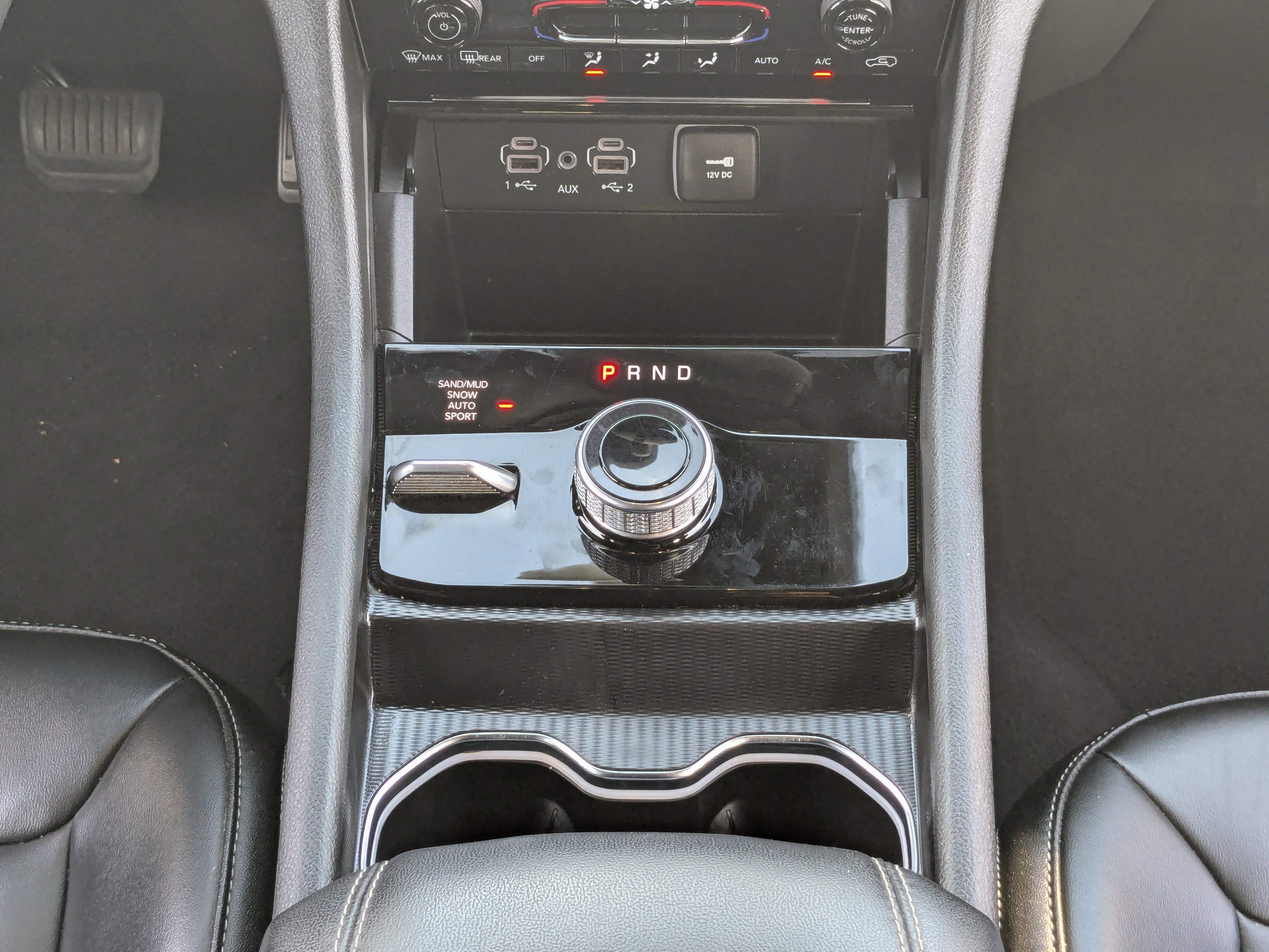 Used 2024 Jeep Grand Cherokee Limited image 19