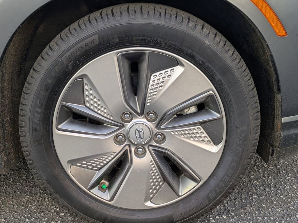 Used 2021 Hyundai Kona Ultimate image 24