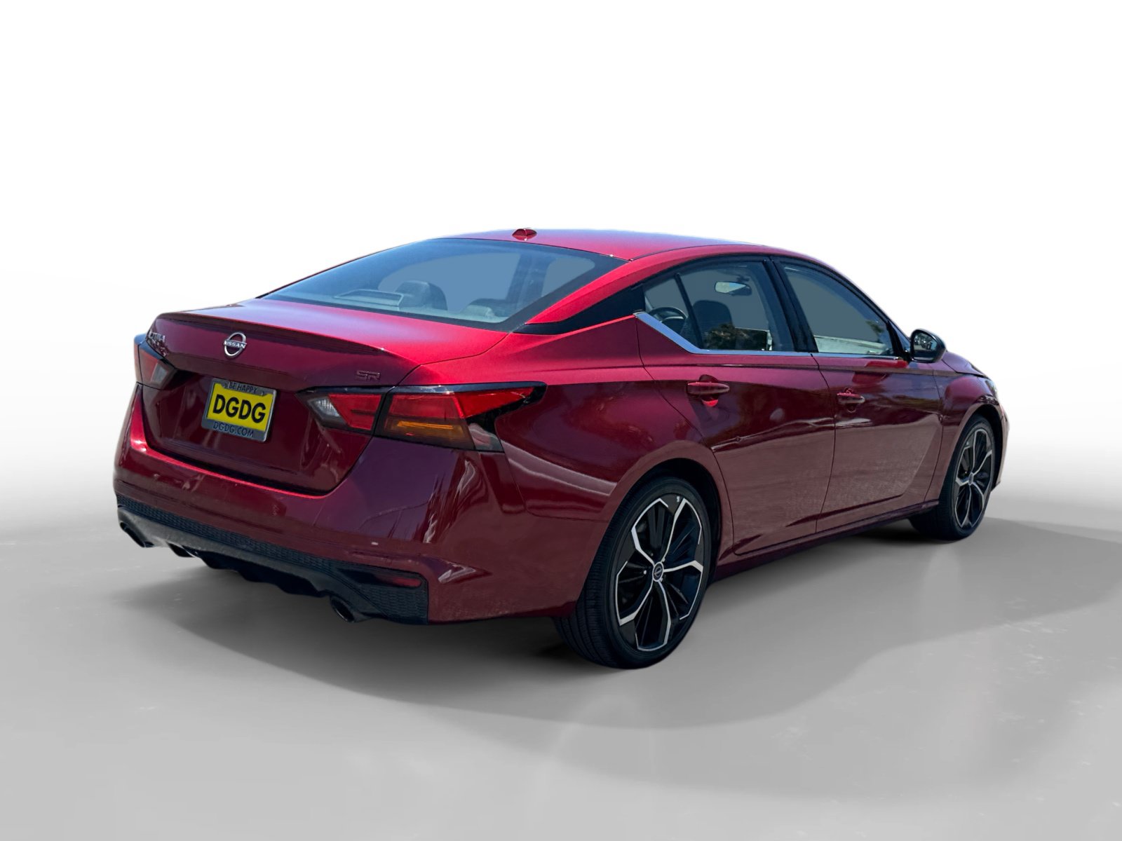 Used 2023 Nissan Altima 2.5 SR FWD image 5