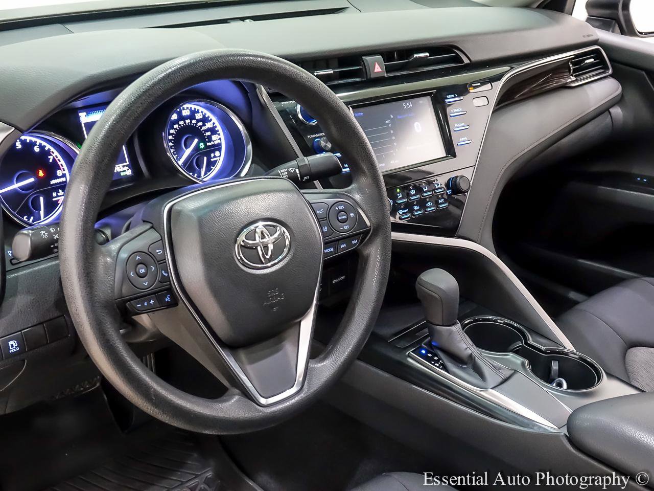 Used 2019 Toyota Camry LE w/ Convenience Package image 15