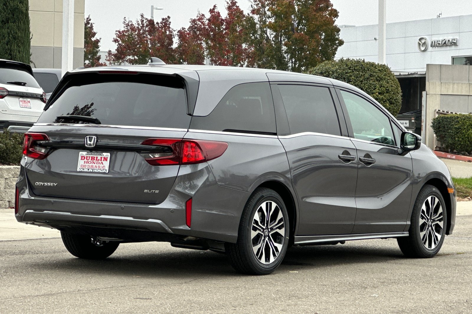 New 2026 Honda Odyssey Elite image 4