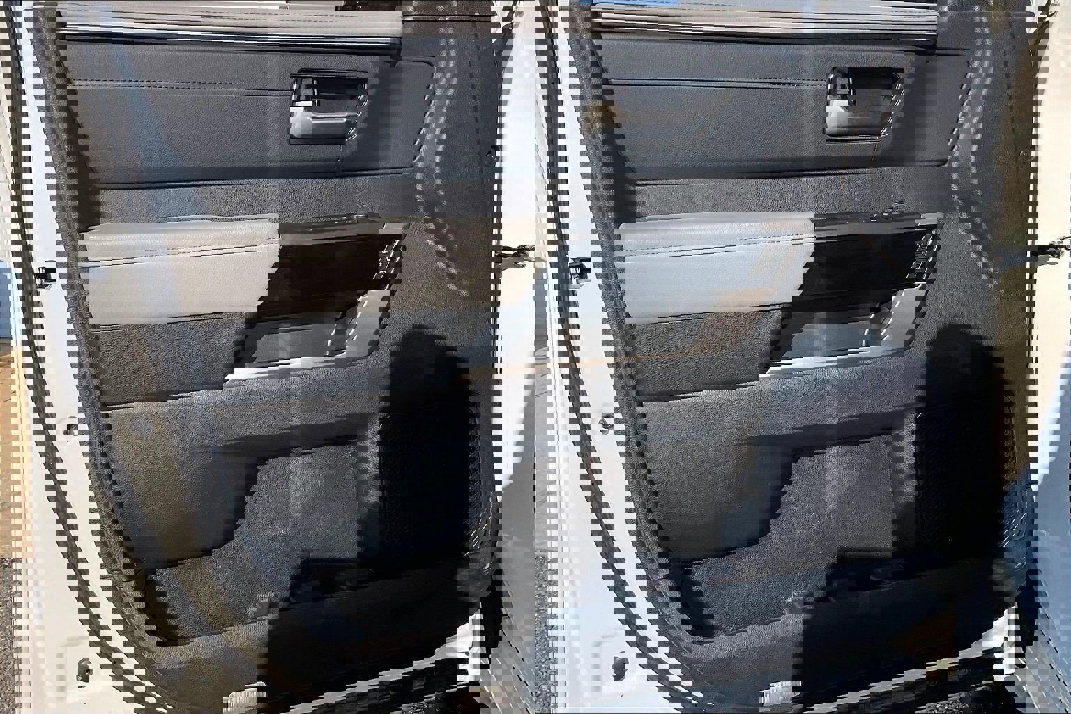 Used 2022 Toyota Tundra Limited image 28