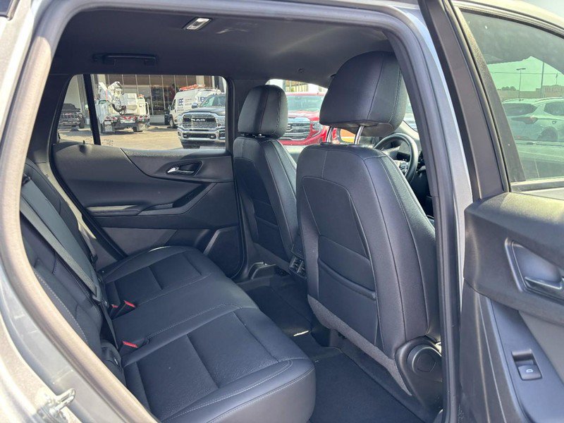 Used 2025 Chevrolet Equinox LT w/ Convenience Package II FWD image 13