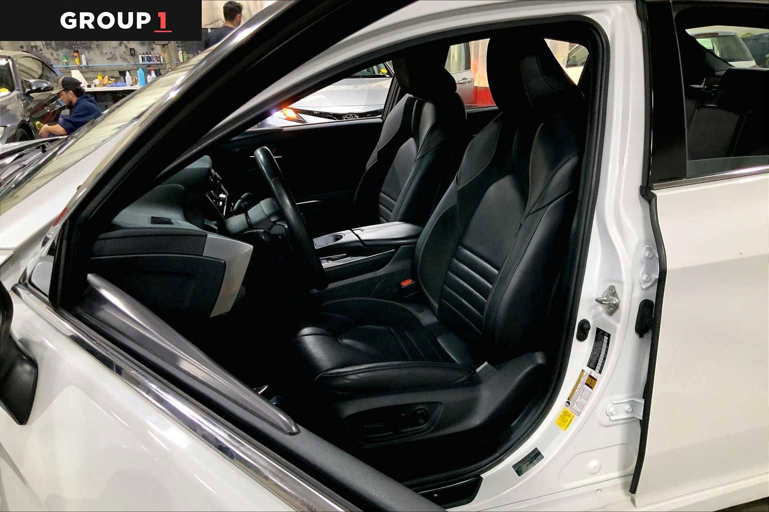 Used 2020 Toyota Avalon XSE w/ Carpet Mat Package image 7