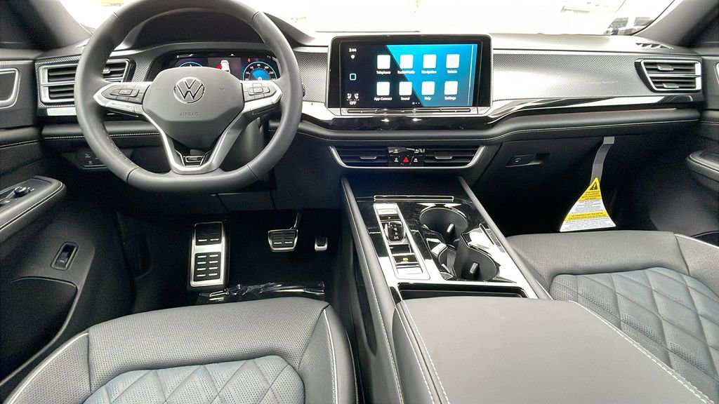 New 2025 Volkswagen Atlas Cross Sport SEL Premium R-Line image 17