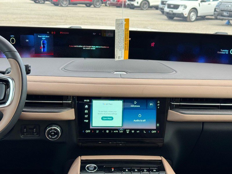 New 2025 Lincoln Navigator L Black Label image 17