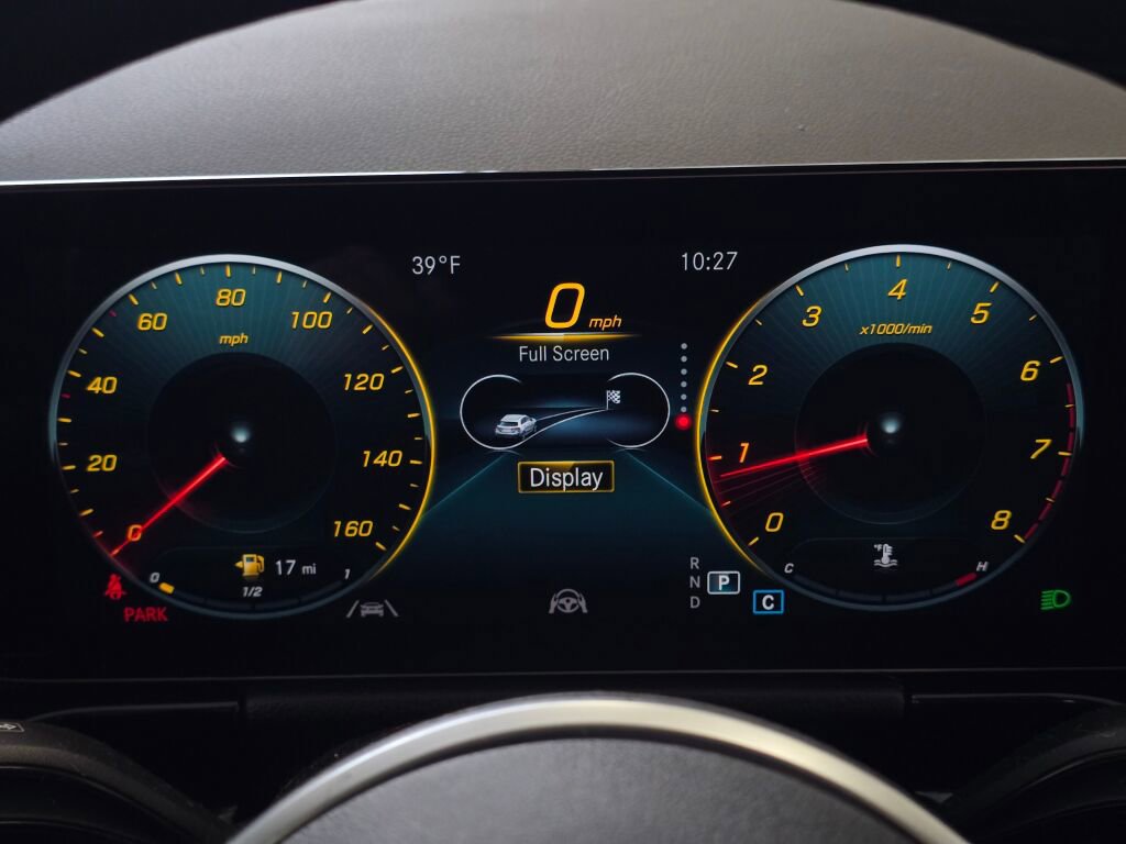 Used 2022 Mercedes-Benz GLA 250 4MATIC w/ Premium Package Lite image 35