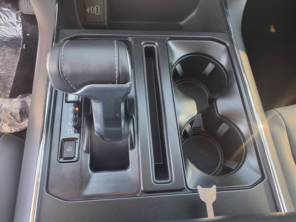 New 2025 Ford F150 Lightning Flash image 21