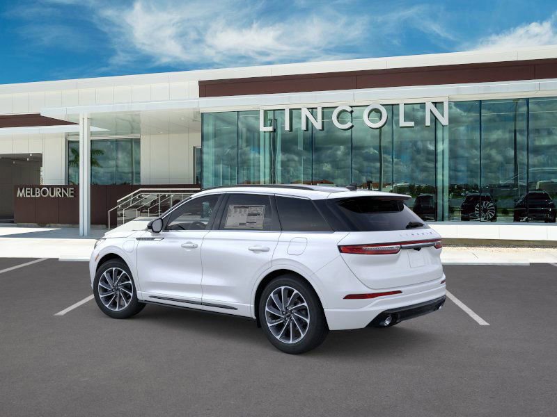 New 2026 Lincoln Corsair Grand Touring image 4