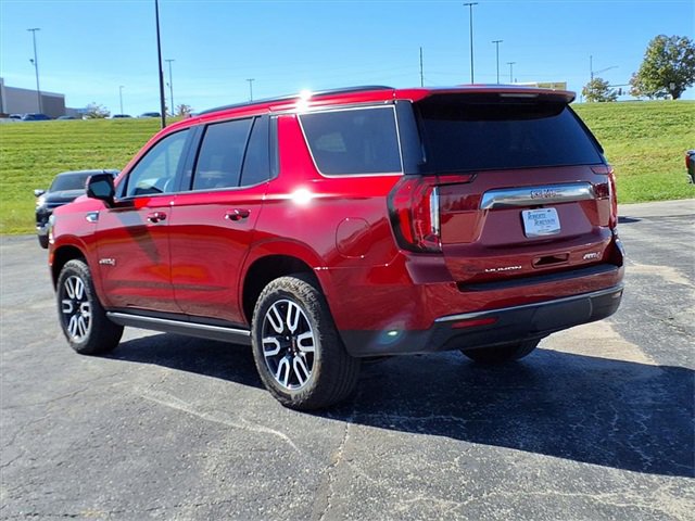 Used 2024 GMC Yukon AT4 w/ AT4 Premium Package image 23