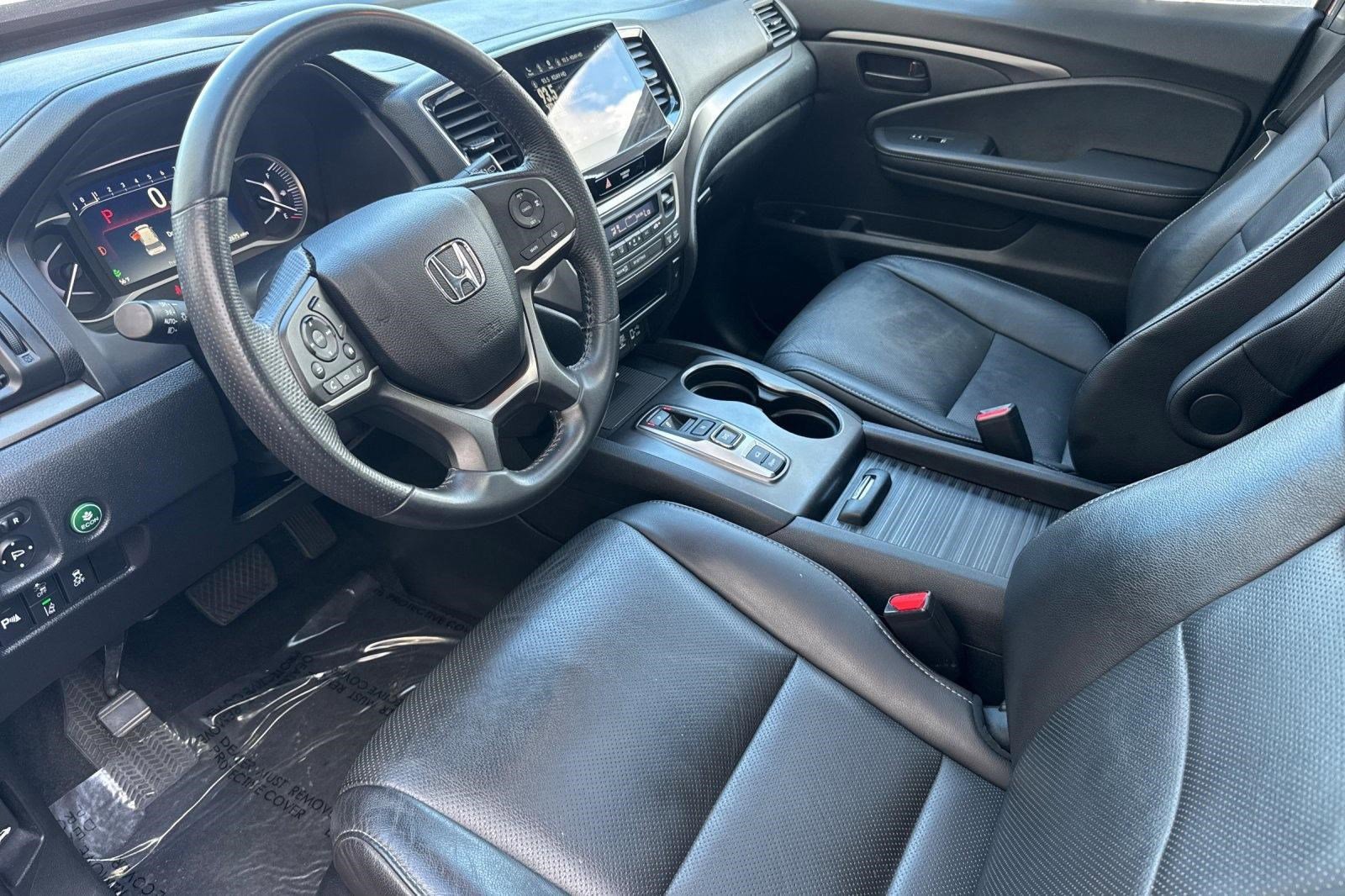 Used 2023 Honda Passport EX-L image 4