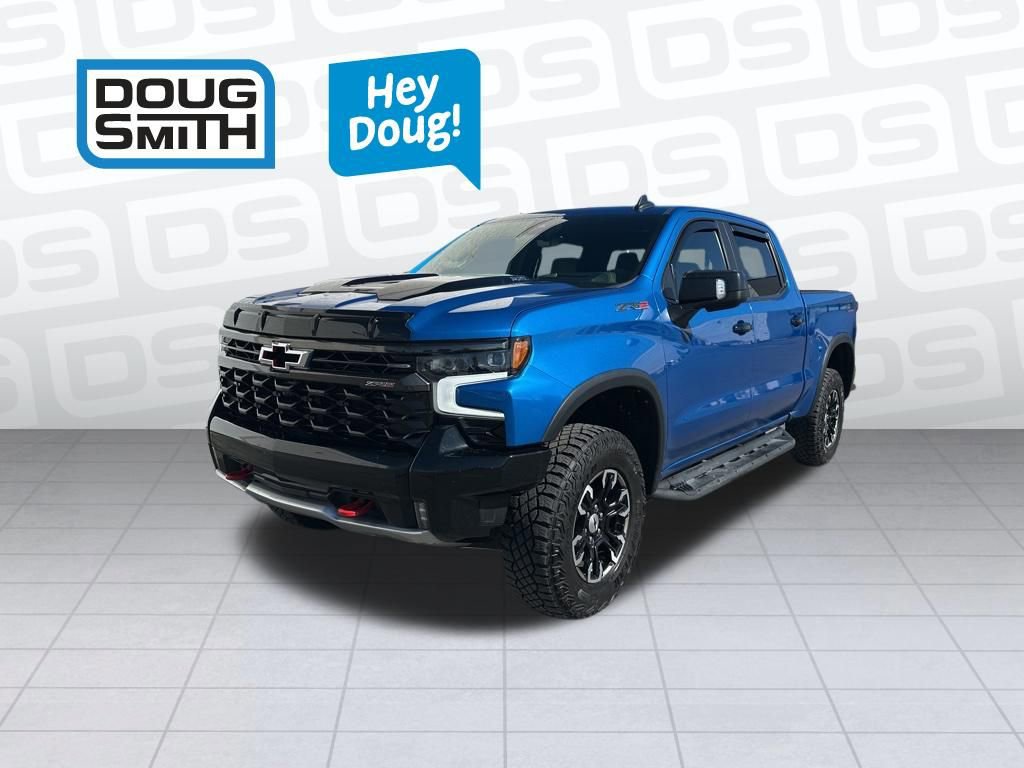 Used 2022 Chevrolet Silverado 1500 ZR2 w/ Technology Package AWD/4WD image 3
