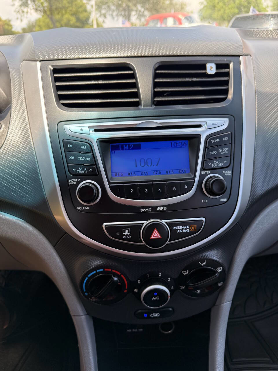 Used 2012 Hyundai Accent GS FWD image 24