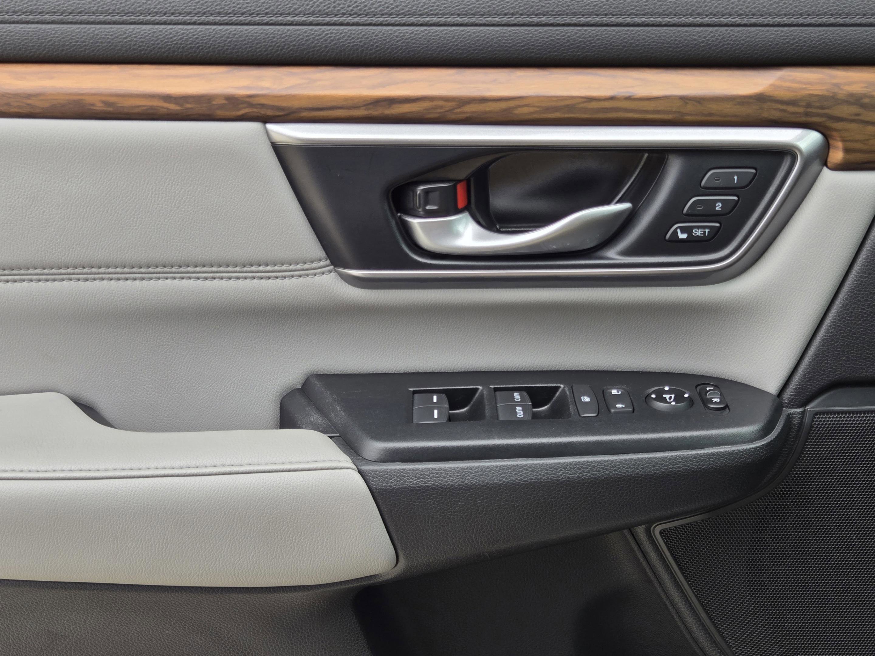 Used 2021 Honda CR-V EX-L image 20
