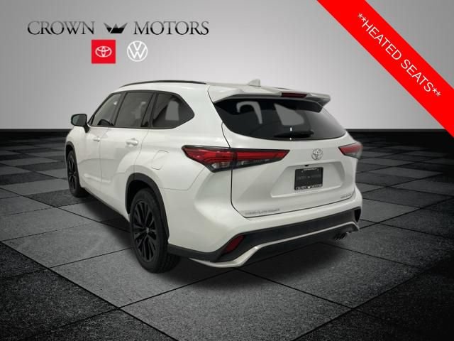 Used 2023 Toyota Highlander XSE AWD/4WD image 4