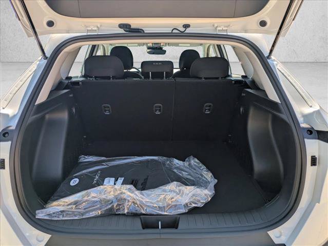 New 2027 Hyundai Kona SE FWD image 19