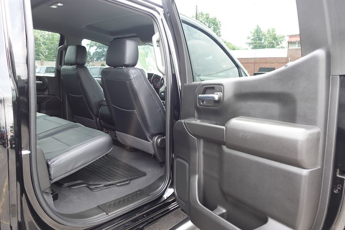 Used 2024 Chevrolet Silverado 1500 Custom w/ LPO, Dark Essentials Package AWD/4WD image 25