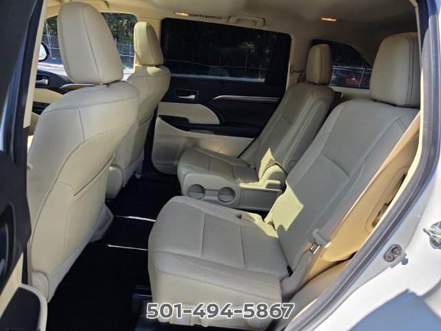 Used 2017 Toyota Highlander Limited FWD image 10