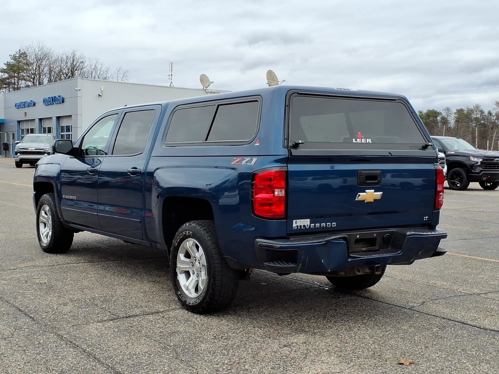 Used 2018 Chevrolet Silverado 1500 LT w/ All Star Edition AWD/4WD image 11