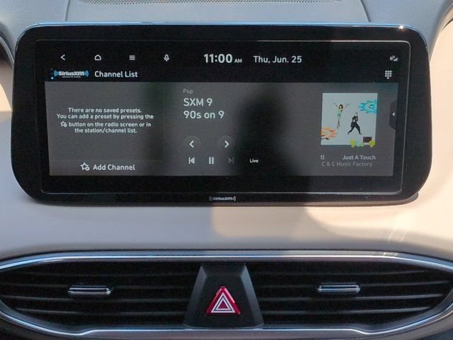 Certified 2023 Hyundai Santa Fe SEL FWD image 18