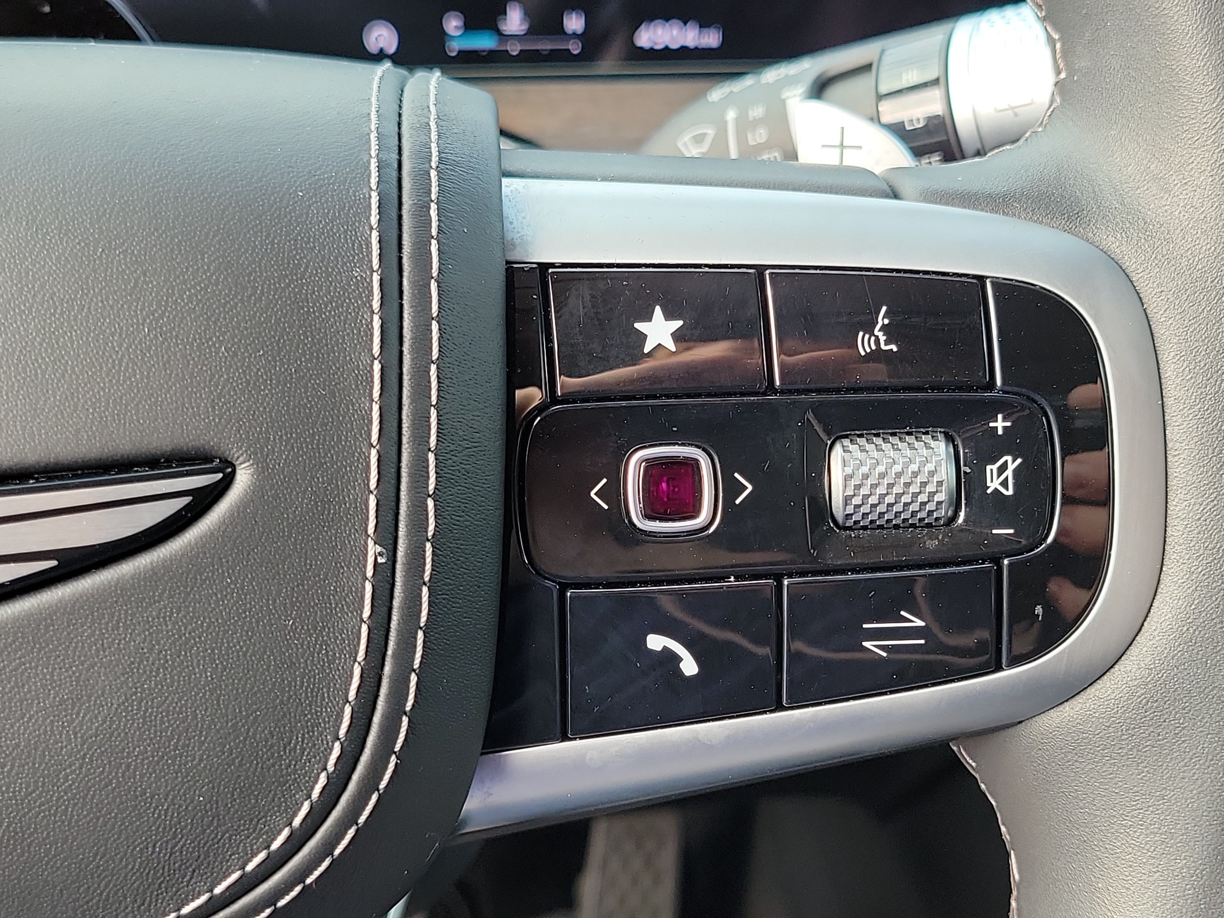 Certified 2026 Genesis GV80 3.5T Prestige AWD/4WD image 14