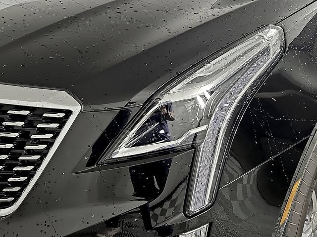 Used 2025 Cadillac XT5 Premium Luxury FWD image 9