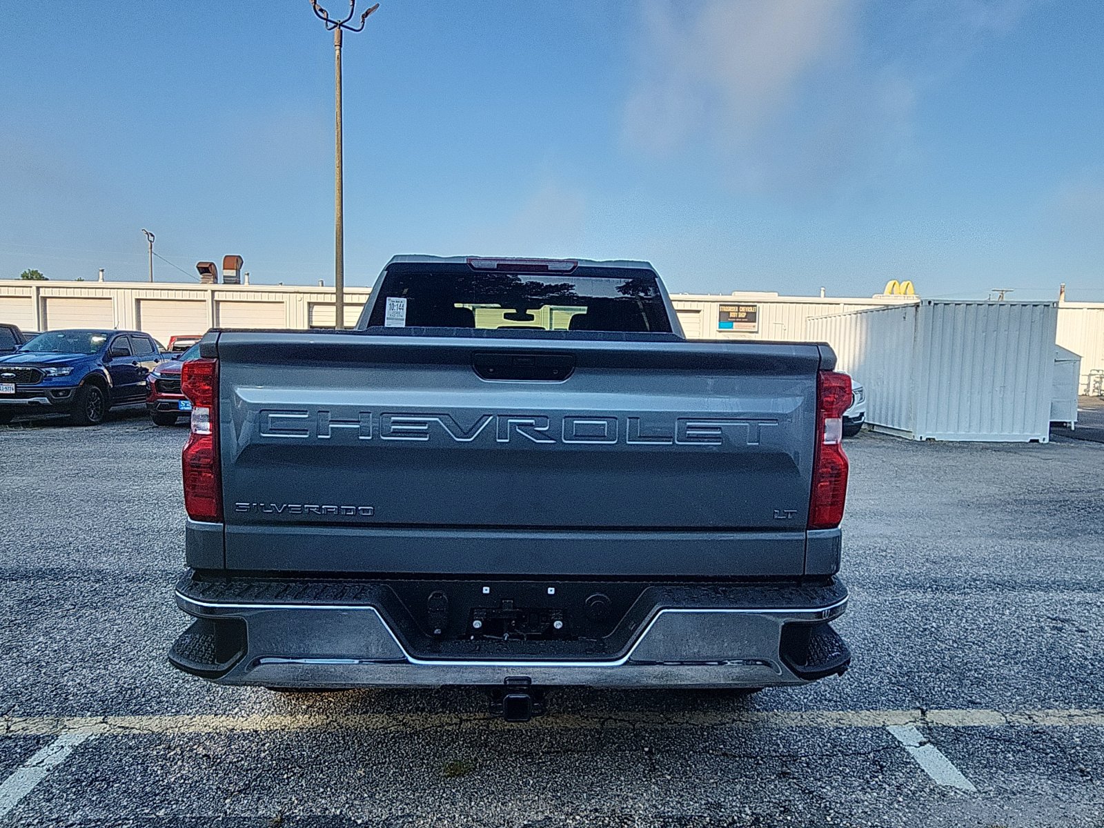 Used 2022 Chevrolet Silverado 1500 LT AWD/4WD image 4